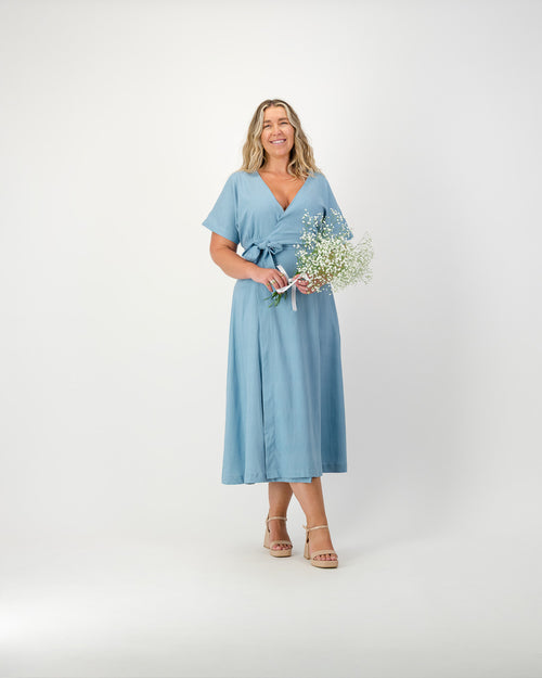 Short-sleeve wrap dress