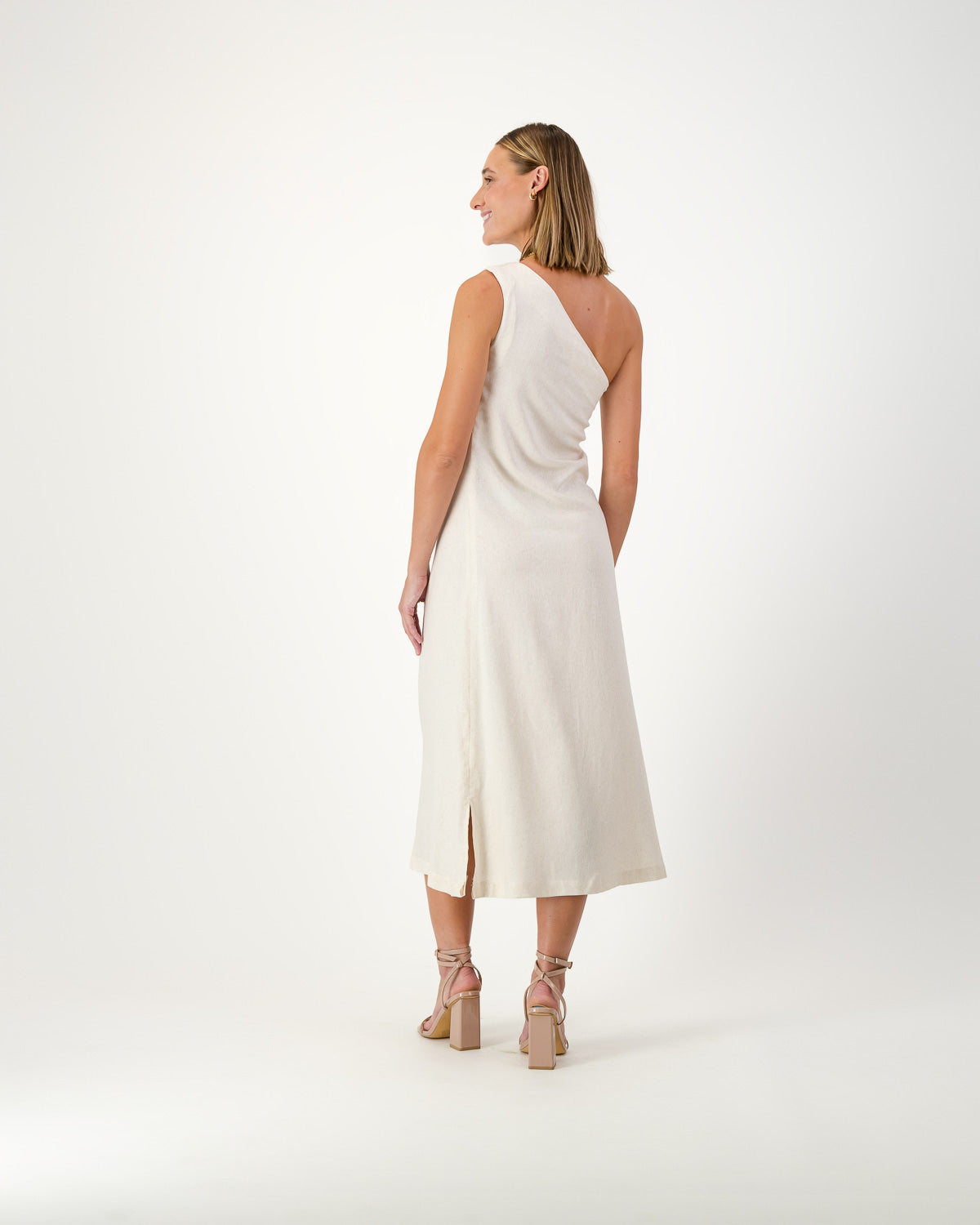 One-shoulder dress